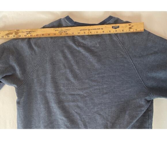 Charleston Threads sweatshirt large blue white soft fleece lined fun gently worn - Picture 5 of 11